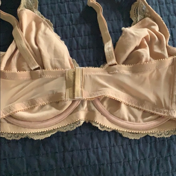 NWT QT Bra - Picture 3 of 3